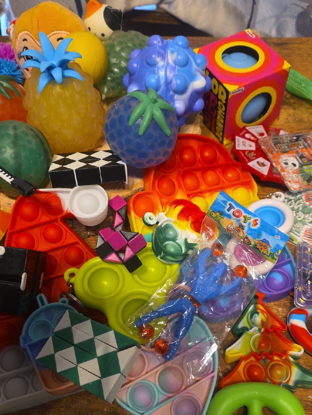 Fidget Bundle - Picture 7 of 7